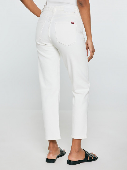 Rovné džínsy z bavlneného denimu AVRIL CROPPED 818